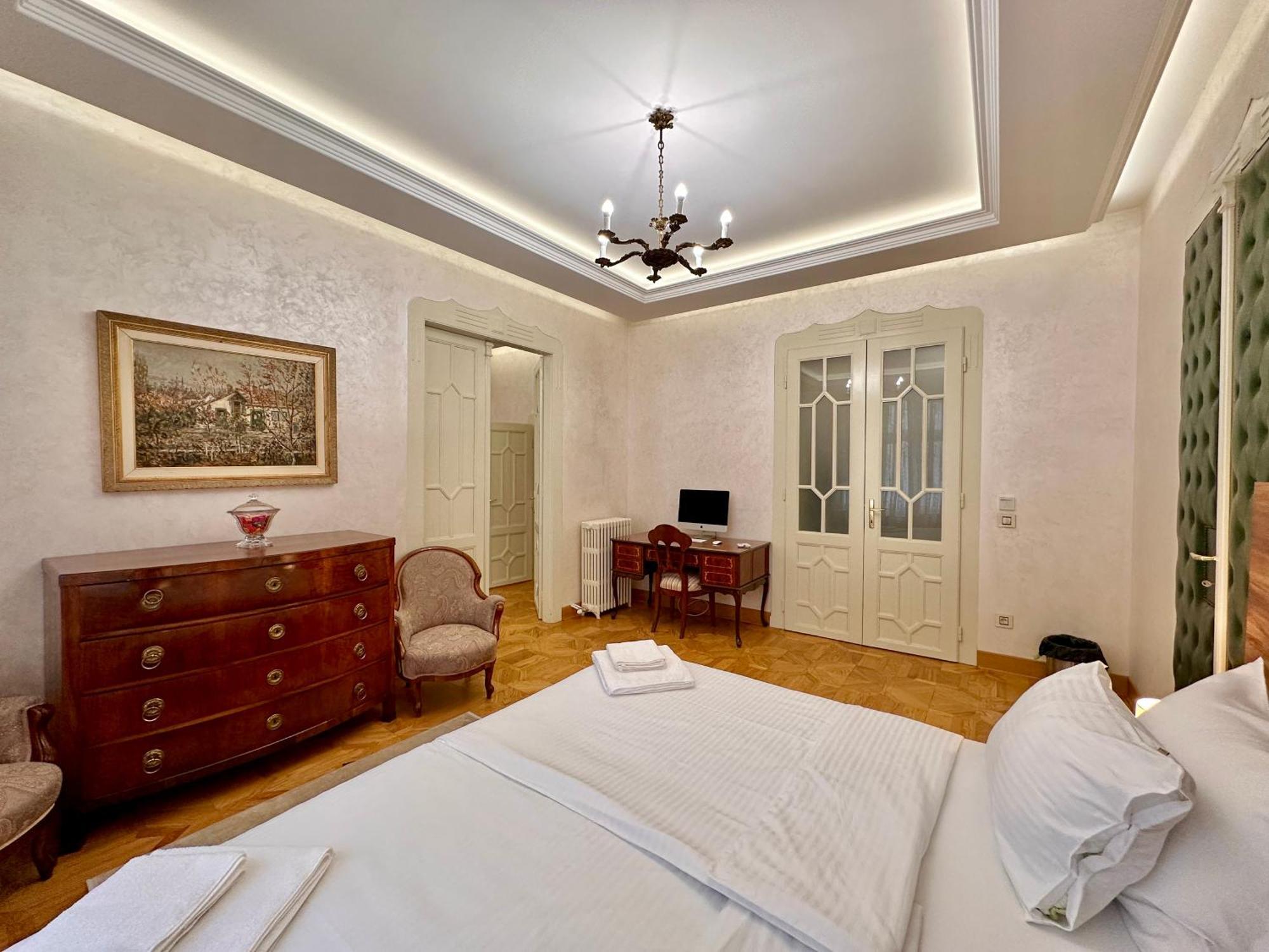 Djuras Residence In The Center Of Belgrado Exterior foto